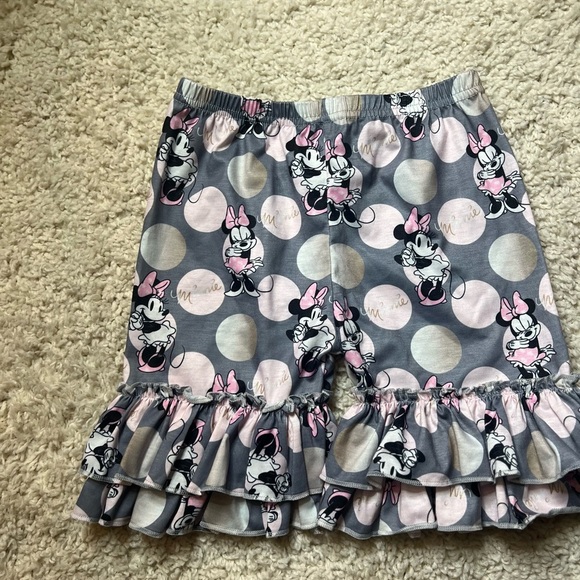 GIRLS MINNIE MOUSE BOUTIQUE SHORTS SIZE XXL WITH RUFFLE LEGS PREOWNED - Picture 9 of 11